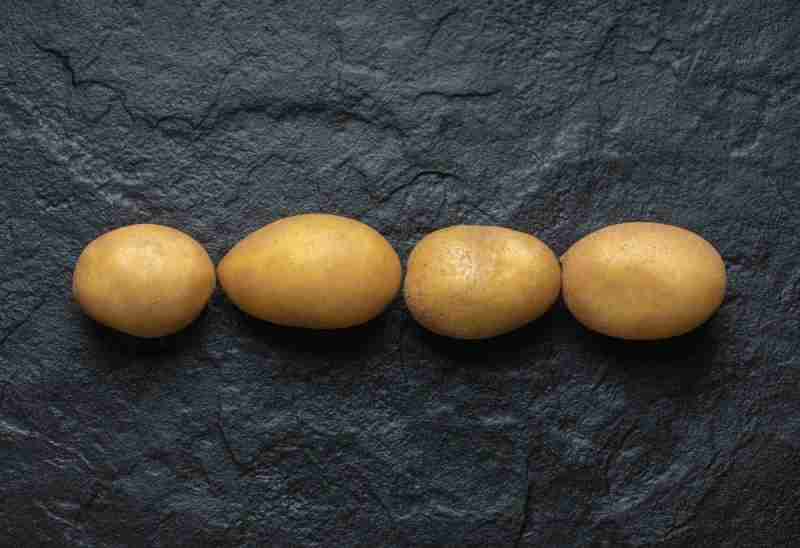 Как правильно выбрать молодой картофель: надежные советы и правила хранения